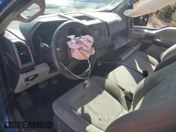 ✅ 2017 Ford F-150 XL • VIN: 1FTFX1EF0HKD36580 • Lot: 89847105. Listed on Copart with Not provided. Free auction sales archive from the USA and detailed vehicle history report at DreamBid. Image 8.