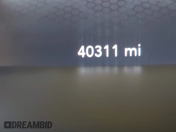 ✅ 2018 Dodge Charger GT • VIN: 2C3CDXJG8JH207520 • Lot: 43165500. Wystawiony na IAAI z przebiegiem 40 311 mil. Bezpłatny archiwum sprzedaży aukcyjnych z USA i szczegółowy raport historii pojazdu na DreamBid. Zdjęcie 16.