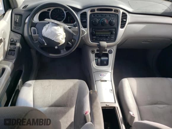 ✅ 2006 Toyota Highlander • VIN: JTEGD21AX60151051 • Лот: 91133815. Опубликован ранее на Copart с пробегом 152 940 миль. Бесплатный доступ к архиву аукционных продаж из США и подробный отчёт об истории автомобиля на DreamBid. Изображение 8.