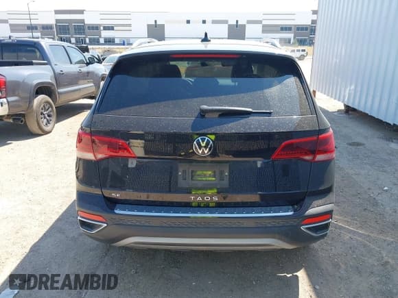 ✅ 2023 Volkswagen Taos SE • VIN: 3VVSX7B20PM335151 • Лот: 43198404. Опубликован ранее на IAAI с пробегом 30 472 миль. Бесплатный доступ к архиву аукционных продаж из США и подробный отчёт об истории автомобиля на DreamBid. Изображение 17.