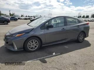 2017 Toyota Prius Plus с VIN JTDKARFP4H3031597, выставлен на аукционе Copart как лот 82419095 с пробегом 118 309 миль миль и Списание • Salvage title. История ставок и продаж доступна на DreamBid. Изображение 1.