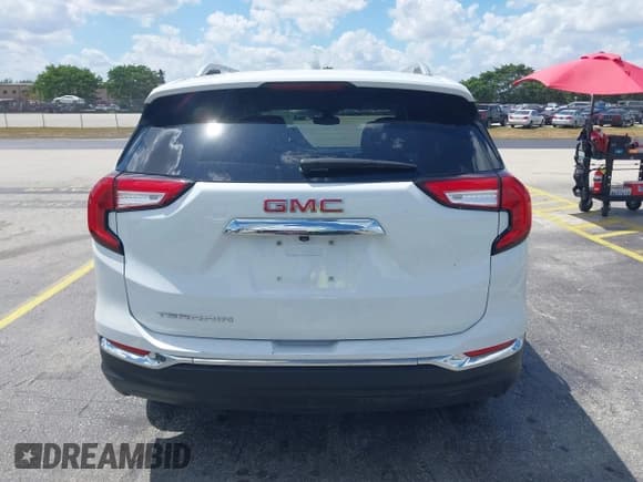 ✅ 2023 GMC Terrain SLT • VIN: 3GKALPEG9PL183233 • Lot: 41905091. Wystawiony na IAAI z przebiegiem 46 205 mil. Bezpłatny archiwum sprzedaży aukcyjnych z USA i szczegółowy raport historii pojazdu na DreamBid. Zdjęcie 17.