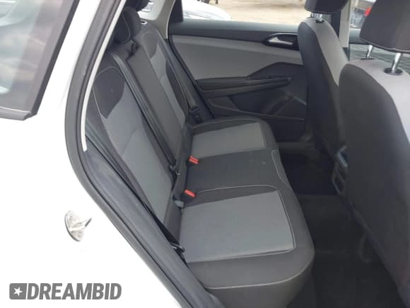 ✅ 2024 Volkswagen Taos S • VIN: 3VV8X7B25RM041693 • Lot: 42487674. Wystawiony na IAAI z przebiegiem 5 214 mil. Bezpłatny archiwum sprzedaży aukcyjnych z USA i szczegółowy raport historii pojazdu na DreamBid. Zdjęcie 8.