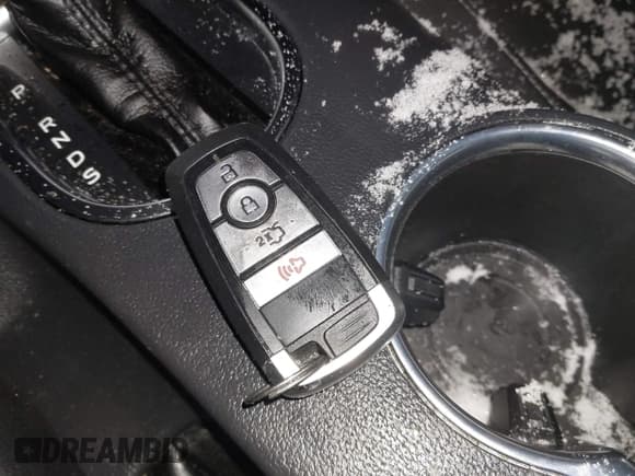 ✅ 2023 Ford Mustang EcoBoost • VIN: 1FA6P8TH7P5101948 • Лот: 41305042. Опубликован ранее на IAAI с пробегом 11 047 миль. Бесплатный доступ к архиву аукционных продаж из США и подробный отчёт об истории автомобиля на DreamBid. Изображение 11.