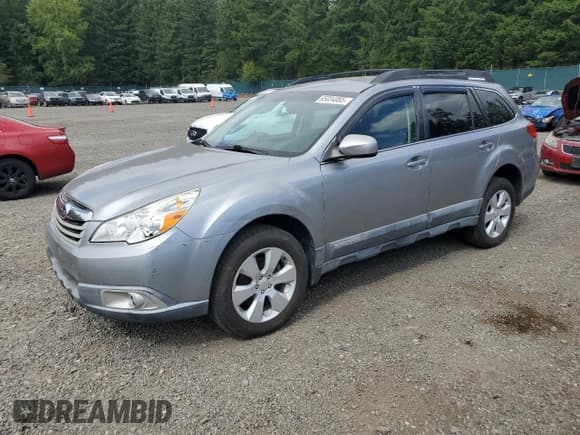 ✅ 2010 Subaru Outback Premium • VIN: 4S4BRBBC4A3378951 • Lot: 65034085. Listed on Copart with 154,382 mi. Free auction sales archive from the USA and detailed vehicle history report at DreamBid. Image 1.