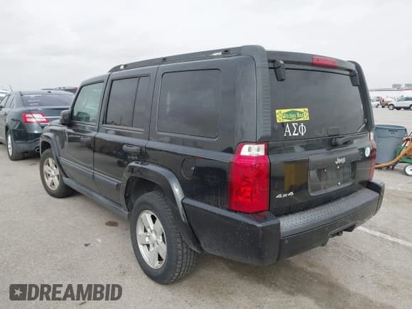 ✅ 2006 Jeep Commander • VIN: 1J8HG48KX6C362784 • Lot: 41841953. Wystawiony na IAAI z przebiegiem 188 600 mil. Bezpłatny archiwum sprzedaży aukcyjnych z USA i szczegółowy raport historii pojazdu na DreamBid. Zdjęcie 3.