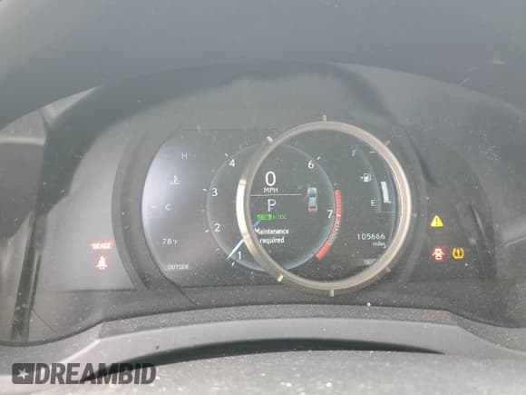 ✅ 2015 Lexus IS 350 • VIN: JTHCE1D24F5006720 • Lot: 71410455. Listed on Copart with 105,666 mi. Free auction sales archive from the USA and detailed vehicle history report at DreamBid. Image 9.