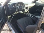 ✅ 2012 Dodge Challenger SXT • VIN: 2C3CDYAG7CH176611 • Lot: 76791064. Wystawiony na Copart z przebiegiem Nie podano. Bezpłatny archiwum sprzedaży aukcyjnych z USA i szczegółowy raport historii pojazdu na DreamBid. Zdjęcie 8.