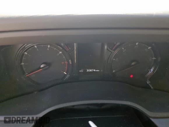 ✅ 2022 Toyota 4Runner SR5 Premium • VIN: JTEFU5JR5N5269237 • Lot: 84646705. Listed on Copart with 30,874 mi. Free auction sales archive from the USA and detailed vehicle history report at DreamBid. Image 9.