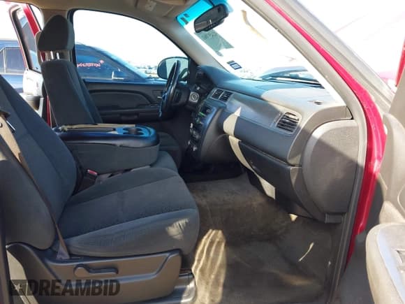 ✅ 2007 Chevrolet Tahoe LS • VIN: 1GNFC13C47R399232 • Lot: 42457061. Listed on IAAI with 197,611 mi. Free auction sales archive from the USA and detailed vehicle history report at DreamBid. Image 5.