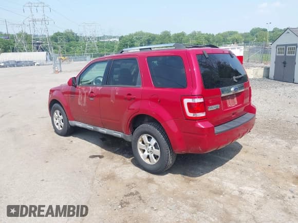 ✅ 2010 Ford Escape Limited • VIN: 1FMCU0E74AKA03606 • Lot: 42491206. Listed on IAAI with 106,749 mi. Free auction sales archive from the USA and detailed vehicle history report at DreamBid. Image 3.