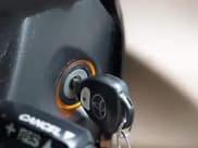 ✅ 2012 Toyota RAV4 • VIN: 2T3BF4DV3CW256816 • Lot: 43904030. Wystawiony na IAAI z przebiegiem 239 968 mil. Bezpłatny archiwum sprzedaży aukcyjnych z USA i szczegółowy raport historii pojazdu na DreamBid. Zdjęcie 11.