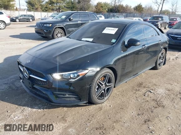 ✅ 2022 Mercedes-Benz CLA 250 • VIN: W1K5J4HB8NN322644 • Lot: 41664682. Wystawiony na IAAI z przebiegiem 27 898 mil. Bezpłatny archiwum sprzedaży aukcyjnych z USA i szczegółowy raport historii pojazdu na DreamBid. Zdjęcie 20.