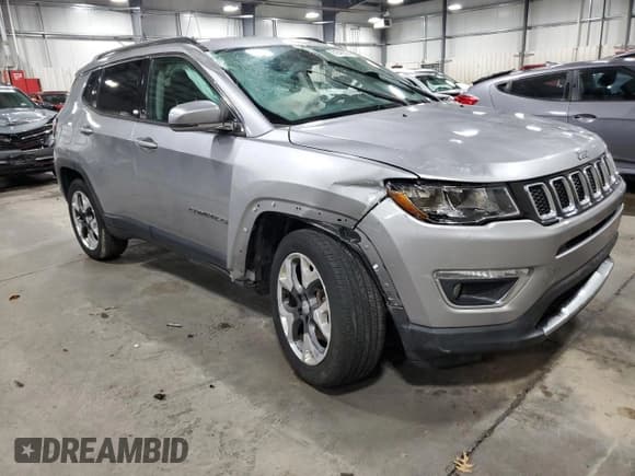 ✅ 2019 Jeep Compass Limited • VIN: 3C4NJDCB0KT624085 • Lot: 91846225. Listed on Copart with 92,780 mi. Free auction sales archive from the USA and detailed vehicle history report at DreamBid. Image 4.