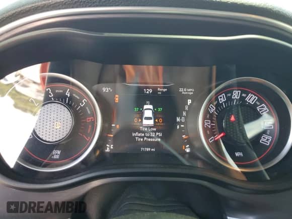 2018 Dodge Challenger R/T with VIN 2C3CDZBT7JH183718, listed as a Copart auction lot 66619775 with 71,789 mi miles and Salvage title. Bid and sale history available at DreamBid. Image 9.