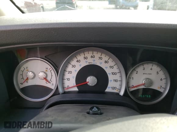 ✅ 2007 Dodge Durango Limited • VIN: 1D8HB58N07F537115 • Лот: 50270955. Опубликован ранее на Copart с пробегом 153 753 миль. Бесплатный доступ к архиву аукционных продаж из США и подробный отчёт об истории автомобиля на DreamBid. Изображение 9.