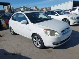 2007 Hyundai Accent SE с VIN KMHCN36C97U023860, выставлен на аукционе IAAI как лот 43155788 с пробегом 153 876 миль миль и . История ставок и продаж доступна на DreamBid. Изображение 1.
