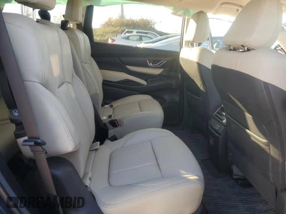 ✅ 2024 Subaru Ascent Limited • VIN: 4S4WMASD6R3410894 • Lot: 90113455. Listed on Copart with 32,351 mi. Free auction sales archive from the USA and detailed vehicle history report at DreamBid. Image 11.