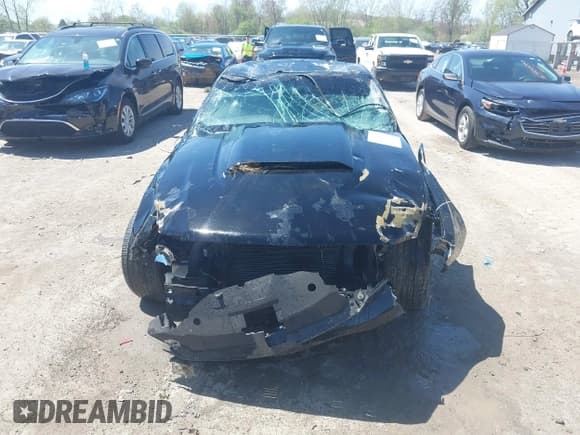 ✅ 2010 Ford Mustang GT • VIN: 1ZVBP8CH0A5145710 • Lot: 42118538. Listed on IAAI with 152,264 mi. Free auction sales archive from the USA and detailed vehicle history report at DreamBid. Image 13.