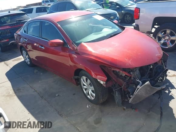 ✅ 2014 Nissan Altima 2.5 • VIN: 1N4AL3AP9EN218916 • Lot: 43597576. Wystawiony na IAAI z przebiegiem 186 939 mil. Bezpłatny archiwum sprzedaży aukcyjnych z USA i szczegółowy raport historii pojazdu na DreamBid. Zdjęcie 1.