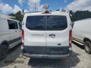 ✅ 2015 Ford Transit Cargo • VIN: 1FTNR1YM9FKB32907 • Лот: 57657215. Опубликован ранее на Copart с пробегом 124 424 миль. Бесплатный доступ к архиву аукционных продаж из США и подробный отчёт об истории автомобиля на DreamBid. Изображение 6.