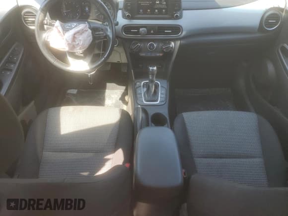 ✅ 2020 Hyundai Kona SEL • VIN: KM8K22AA9LU504528 • Лот: 62873324. Опубликован ранее на Copart с пробегом 71 853 миль. Бесплатный доступ к архиву аукционных продаж из США и подробный отчёт об истории автомобиля на DreamBid. Изображение 8.