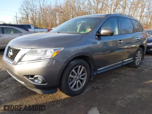 ✅ 2015 Nissan Pathfinder SV • VIN: 5N1AR2MNXFC601608 • Лот: 43854143. Опубликован ранее на IAAI с пробегом 143 710 миль. Бесплатный доступ к архиву аукционных продаж из США и подробный отчёт об истории автомобиля на DreamBid. Изображение 2.