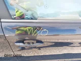 2020 Hyundai Elantra SE with VIN KMHD74LFXLU056203, listed as a IAAI auction lot 43235768 with 33,294 mi miles and . Bid and sale history available at DreamBid. Image 5.