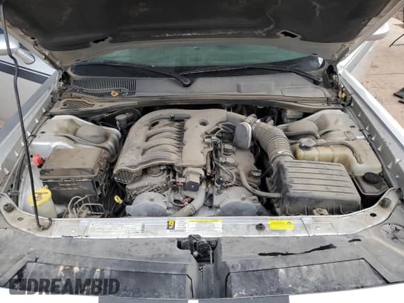 ✅ 2010 Dodge Challenger SE • VIN: 2B3CJ4DV8AH110509 • Lot: 86078855. Wystawiony na Copart z przebiegiem 98 770 mil. Bezpłatny archiwum sprzedaży aukcyjnych z USA i szczegółowy raport historii pojazdu na DreamBid. Zdjęcie 11.