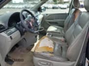 ✅ 2006 Honda Odyssey EX-L • VIN: 5FNRL38756B433972 • Lot: 82337485. Wystawiony na Copart z przebiegiem 228 949 mil. Bezpłatny archiwum sprzedaży aukcyjnych z USA i szczegółowy raport historii pojazdu na DreamBid. Zdjęcie 7.