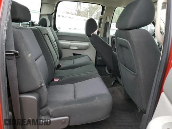 ✅ 2010 GMC Sierra 1500 • VIN: 3GTRCTEA9AG161803 • Lot: 46456495. Wystawiony na Copart z przebiegiem 128 796 mil. Bezpłatny archiwum sprzedaży aukcyjnych z USA i szczegółowy raport historii pojazdu na DreamBid. Zdjęcie 10.