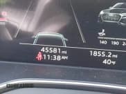 ✅ 2022 Audi Q5 S line Premium Plus • VIN: WA1EAAFY7N2113875 • Lot: 43827928. Wystawiony na IAAI z przebiegiem 45 581 mil. Bezpłatny archiwum sprzedaży aukcyjnych z USA i szczegółowy raport historii pojazdu na DreamBid. Zdjęcie 7.