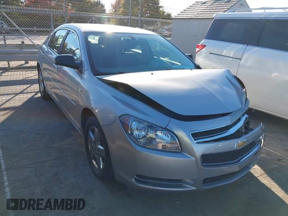 ✅ 2008 Chevrolet Malibu 1LS • VIN: 1G1ZG57B58F161520 • Lot: 43598635. Listed on IAAI with 43,939 mi. Free auction sales archive from the USA and detailed vehicle history report at DreamBid. Image 1.