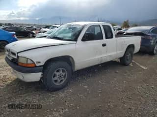 1997 Dodge Dakota with VIN 1B7GL23Y6VS241737, listed as a Copart auction lot 80543504 with 196,239 mi miles and Salvage title. Bid and sale history available at DreamBid. Image 1.