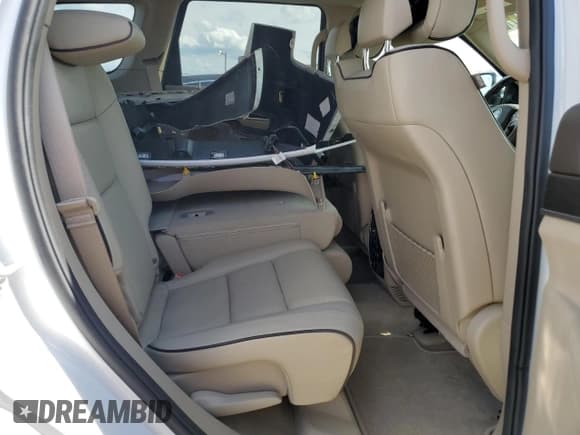 ✅ 2019 Jeep Grand Cherokee Overland • VIN: 1C4RJFCG5KC590780 • Lot: 64016825. Listed on Copart with 26,694 mi. Free auction sales archive from the USA and detailed vehicle history report at DreamBid. Image 11.