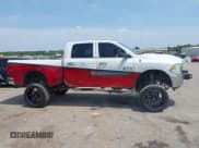 ✅ 2015 Ram 2500 Tradesman • VIN: 3C6UR5CJ4FG529374 • Lot: 42477534. Wystawiony na IAAI z przebiegiem 182 259 mil. Bezpłatny archiwum sprzedaży aukcyjnych z USA i szczegółowy raport historii pojazdu na DreamBid. Zdjęcie 13.