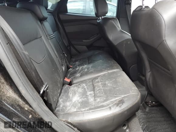 ✅ 2015 Ford Focus ST • VIN: 1FADP3L90FL288205 • Lot: 68015295. Listed on Copart with 145,961 mi. Free auction sales archive from the USA and detailed vehicle history report at DreamBid. Image 10.