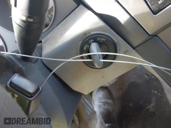 ✅ 2008 Dodge Avenger SE • VIN: 1B3LC46K98N660509 • Лот: 41552449. Опубликован ранее на IAAI с пробегом 225 354 миль. Бесплатный доступ к архиву аукционных продаж из США и подробный отчёт об истории автомобиля на DreamBid. Изображение 11.