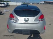 ✅ 2012 Hyundai Veloster w/Red Int • VIN: KMHTC6AD4CU053866 • Lot: 43278884. Wystawiony na IAAI z przebiegiem 155 497 mil. Bezpłatny archiwum sprzedaży aukcyjnych z USA i szczegółowy raport historii pojazdu na DreamBid. Zdjęcie 16.