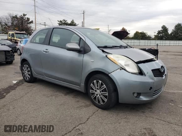 ✅ 2008 Toyota Yaris • VIN: JTDJT923185140788 • Лот: 93056105. Опубликован ранее на Copart с пробегом 146 465 миль. Бесплатный доступ к архиву аукционных продаж из США и подробный отчёт об истории автомобиля на DreamBid. Изображение 4.