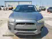 2013 Mitsubishi Outlander ES z VIN 4A4AR3AU7DE002388, wystawiony jako Copart lot #71191145 z przebiegiem 210 627 mil mil oraz Szkoda całkowita • Salvage title. Historia ofert i sprzedaży dostępna na DreamBid. Obrazek 5.