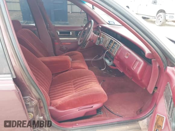 ✅ 1992 Buick Regal • VIN: 2G4WB54T9N1505645 • Lot: 42262339. Listed on IAAI with 89,562 mi. Free auction sales archive from the USA and detailed vehicle history report at DreamBid. Image 5.