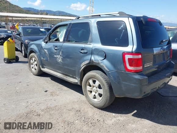 ✅ 2011 Ford Escape Hybrid • VIN: 1FMCU4K36BKC04787 • Lot: 41947008. Wystawiony na IAAI z przebiegiem 132 403 mil. Bezpłatny archiwum sprzedaży aukcyjnych z USA i szczegółowy raport historii pojazdu na DreamBid. Zdjęcie 3.