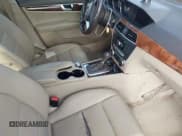 ✅ 2012 Mercedes-Benz C 300 Sport • VIN: WDDGF8BB0CR198952 • Lot: 42217652. Listed on IAAI with 138,919 mi. Free auction sales archive from the USA and detailed vehicle history report at DreamBid. Image 5.