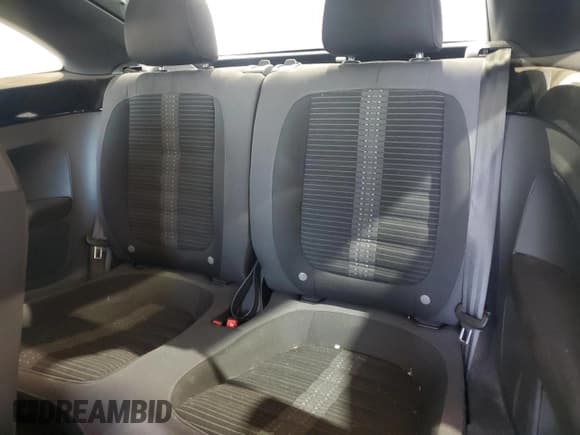 ✅ 2012 Volkswagen Beetle Turbo • VIN: 3VWVA7AT1CM606216 • Лот: 54474085. Опубликован ранее на Copart с пробегом 83 286 миль. Бесплатный доступ к архиву аукционных продаж из США и подробный отчёт об истории автомобиля на DreamBid. Изображение 10.