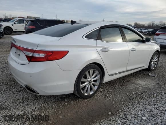 ✅ 2013 Hyundai Azera • VIN: KMHFH4JG2DA232956 • Лот: 46245175. Опубликован ранее на Copart с пробегом 59 987 миль. Бесплатный доступ к архиву аукционных продаж из США и подробный отчёт об истории автомобиля на DreamBid. Изображение 3.