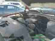 2003 Chevrolet Silverado 2500HD Work Truck с VIN 1GCHK24U63E114372, выставлен на аукционе IAAI как лот 43215704 с пробегом 326 621 миль миль и . История ставок и продаж доступна на DreamBid. Изображение 20.