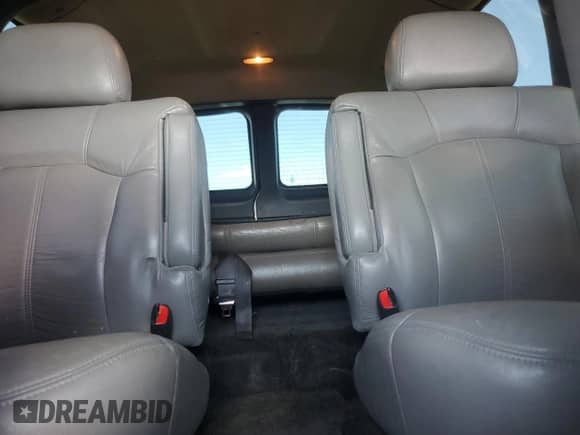 2001 Chevrolet Suburban LT with VIN 3GNGK26G91G232075, listed as a Copart auction lot 64285465 with 223,295 mi miles and Clean title. Bid and sale history available at DreamBid. Image 10.