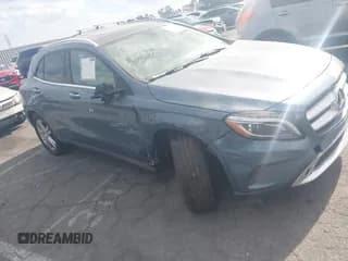 ✅ 2015 Mercedes-Benz GLA 250 • VIN: WDCTG4EB8FJ132964 • Лот: 43704004. Опубликован ранее на IAAI с пробегом 49 801 миль. Бесплатный доступ к архиву аукционных продаж из США и подробный отчёт об истории автомобиля на DreamBid. Изображение 1.