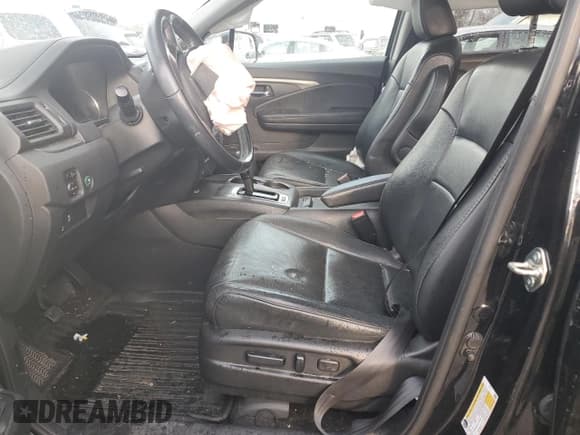 ✅ 2020 Honda Pilot EX-L • VIN: 5FNYF6H58LB020281 • Lot: 92300445. Listed on Copart with Not provided. Free auction sales archive from the USA and detailed vehicle history report at DreamBid. Image 7.